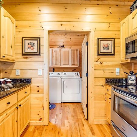 Mountain Laurel View Villa Blue Ridge Exterior photo